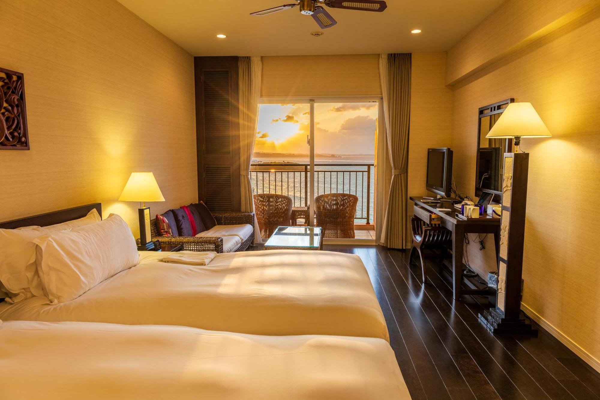 Kafuu Resort Fuchaku Condo Hotel Onna Ngoại thất bức ảnh