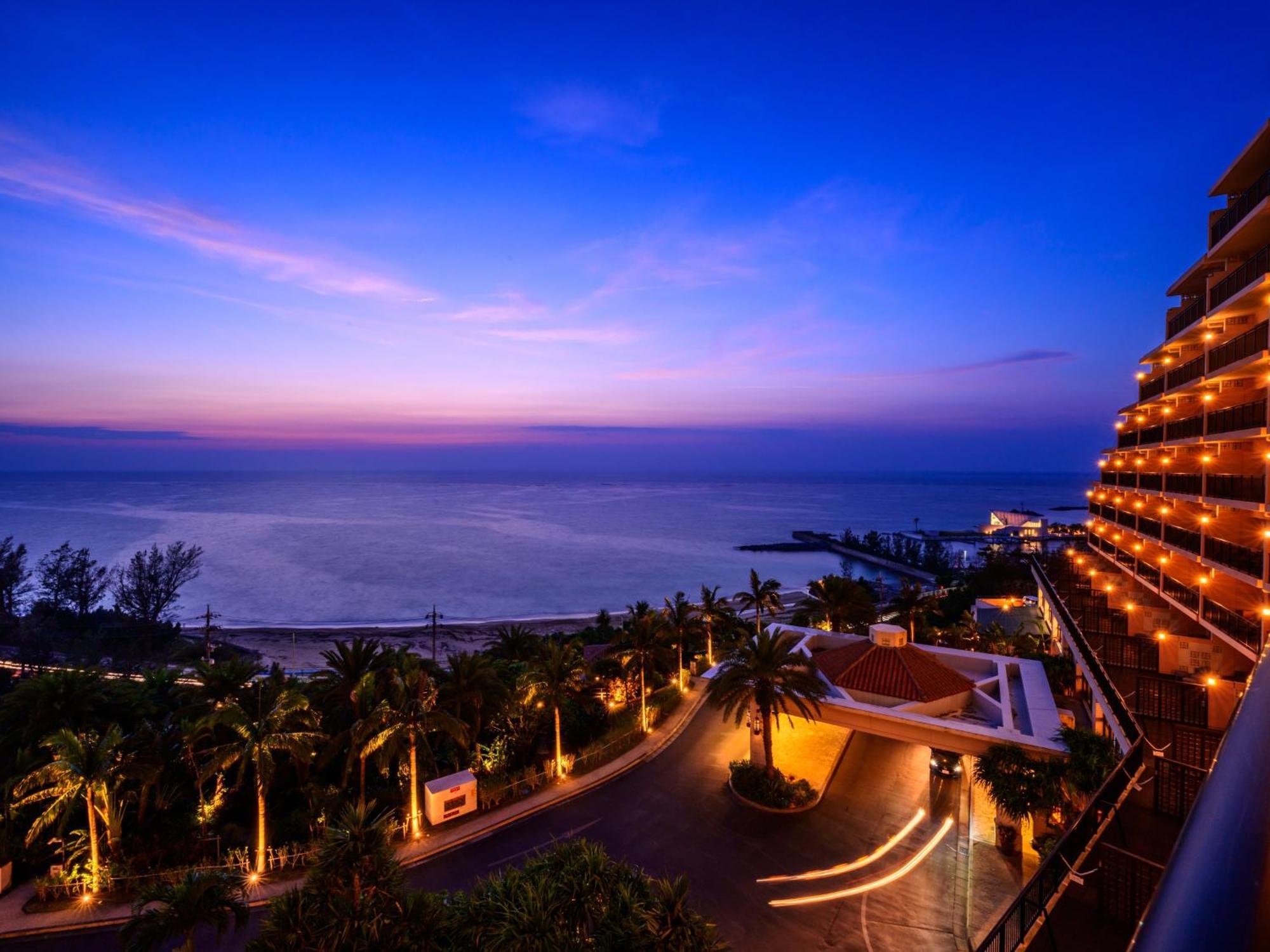 Kafuu Resort Fuchaku Condo Hotel Onna Ngoại thất bức ảnh