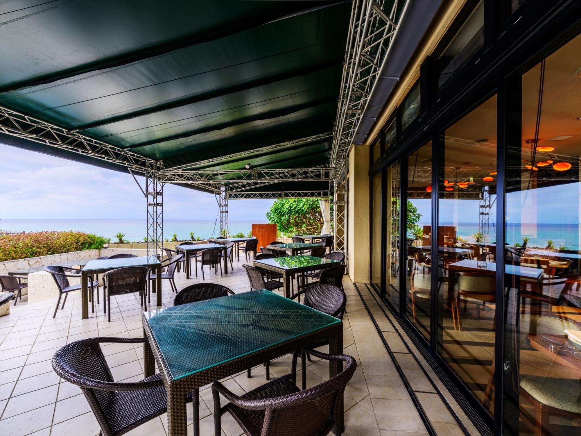 Kafuu Resort Fuchaku Condo Hotel Onna Ngoại thất bức ảnh
